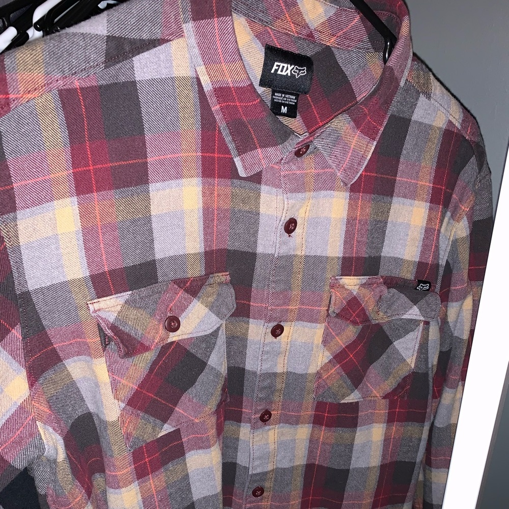 Fox racing 🦊 maroon patterned flannel size Medium